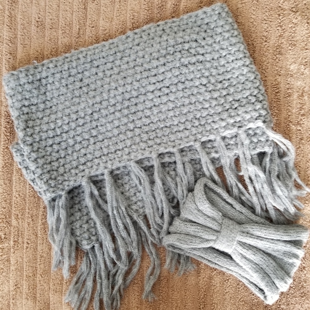 Jessica Simpson Infinity Scarf